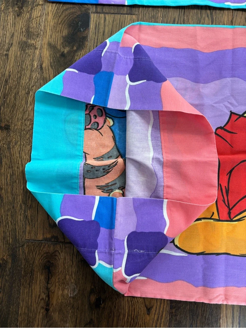 Vintage Winnie the Pooh and Tigger pillowcase set